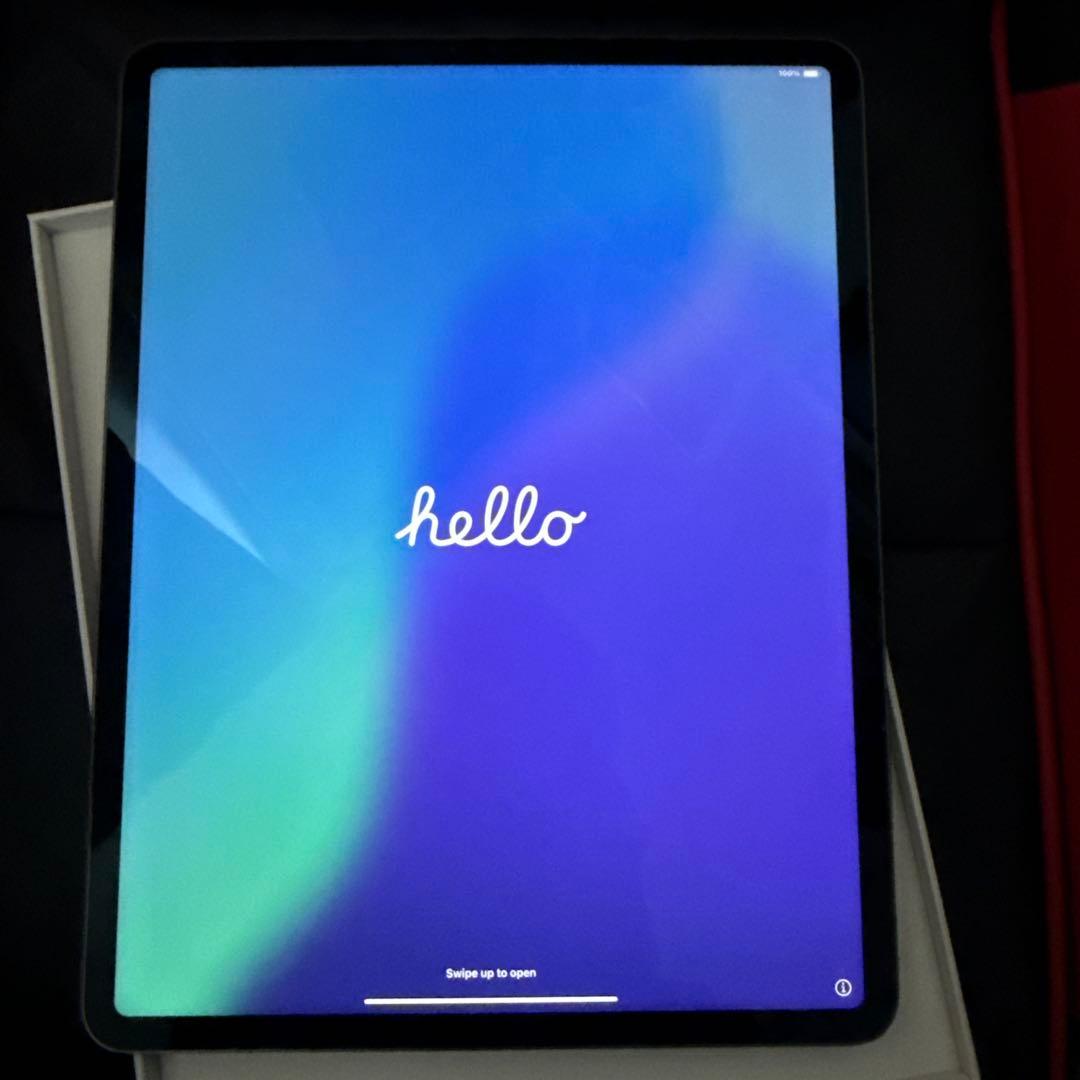 iPad Pro 12.9インチ (第5世代) 128GB スペースグレイ