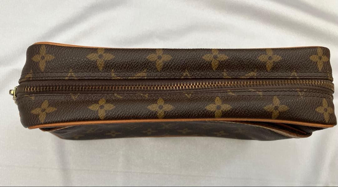 ルイヴィトン　モノグラム　コンピエーニュ23 クラッチバッグ