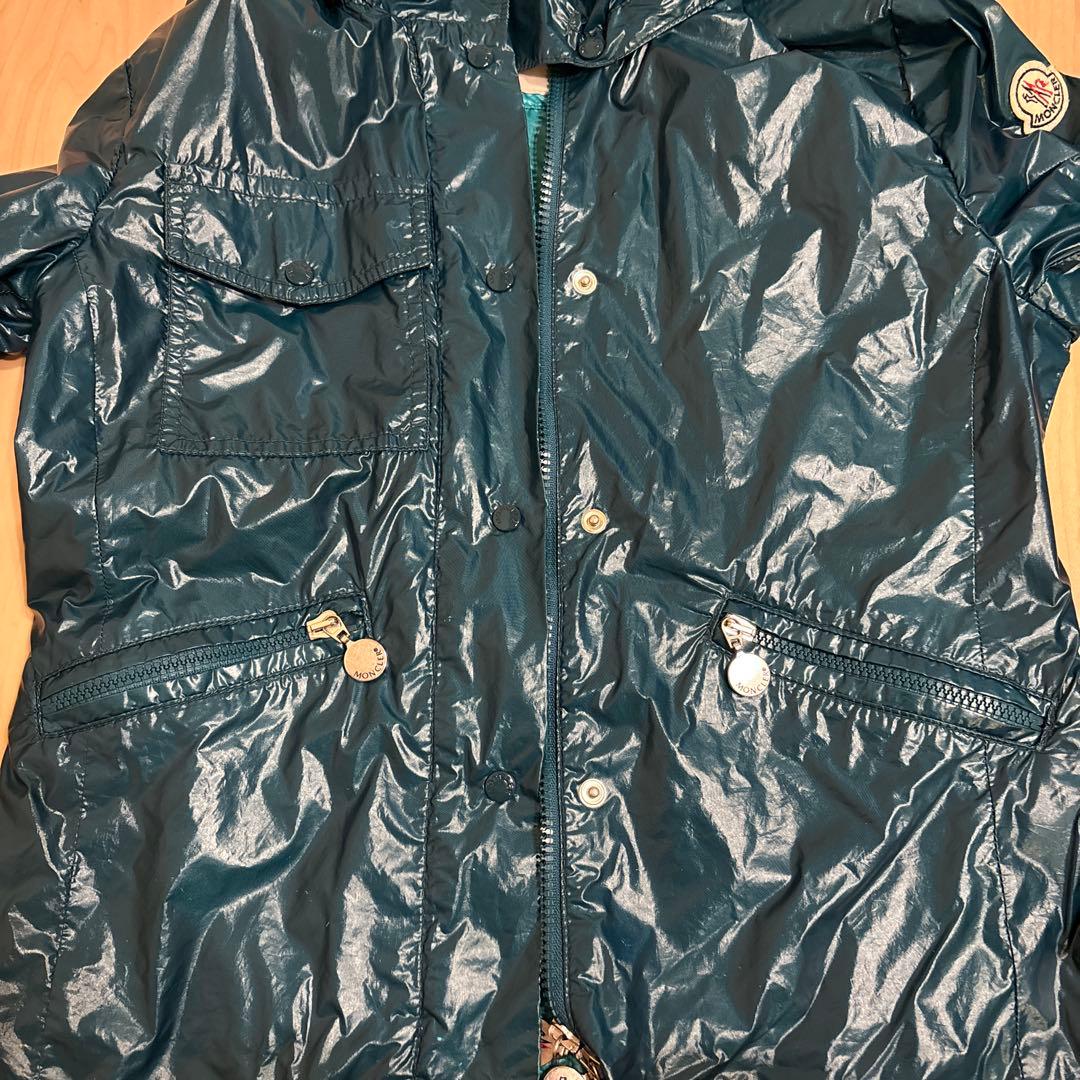 MONCLER フード付き　グリーンジャンパー