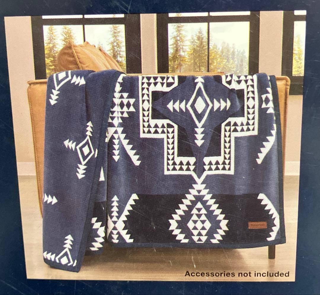 即日発送　3枚柄違い　PENDLETONリバーシブルブランケット　コストコ