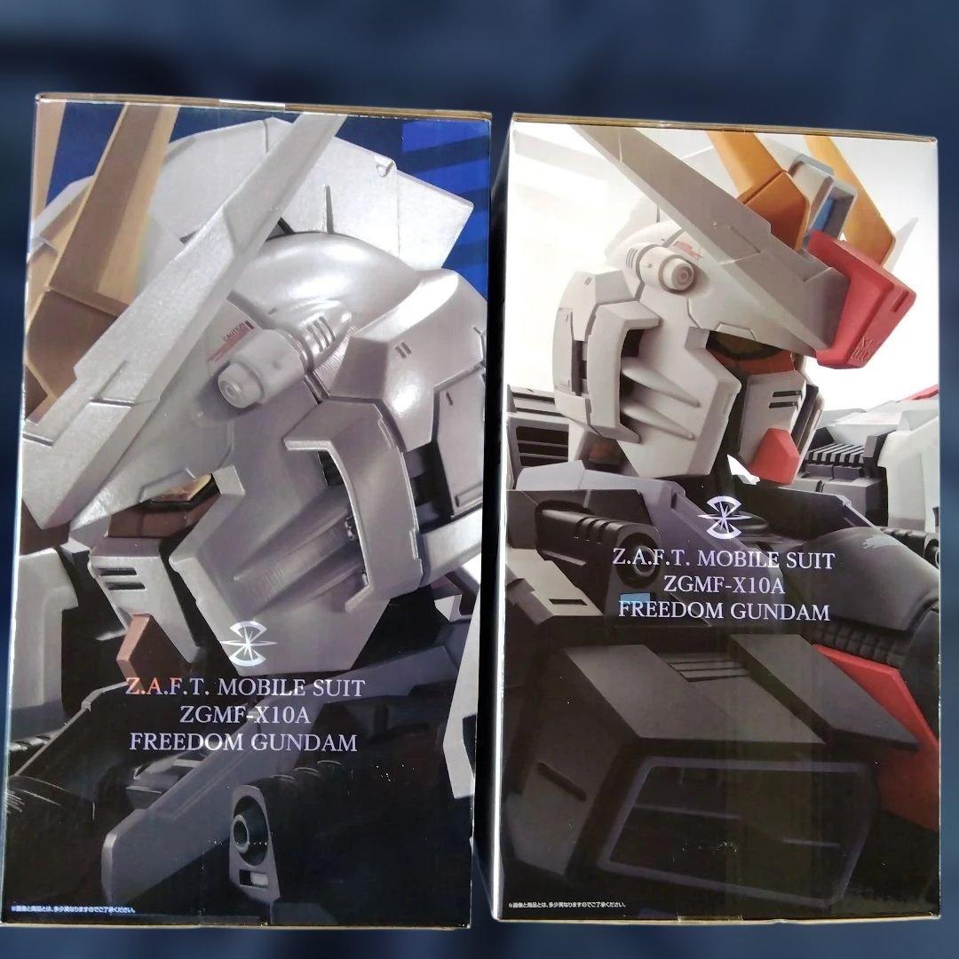 ZGMF-X10A FREEDOM GUNDAM 胸像フィギュア２体