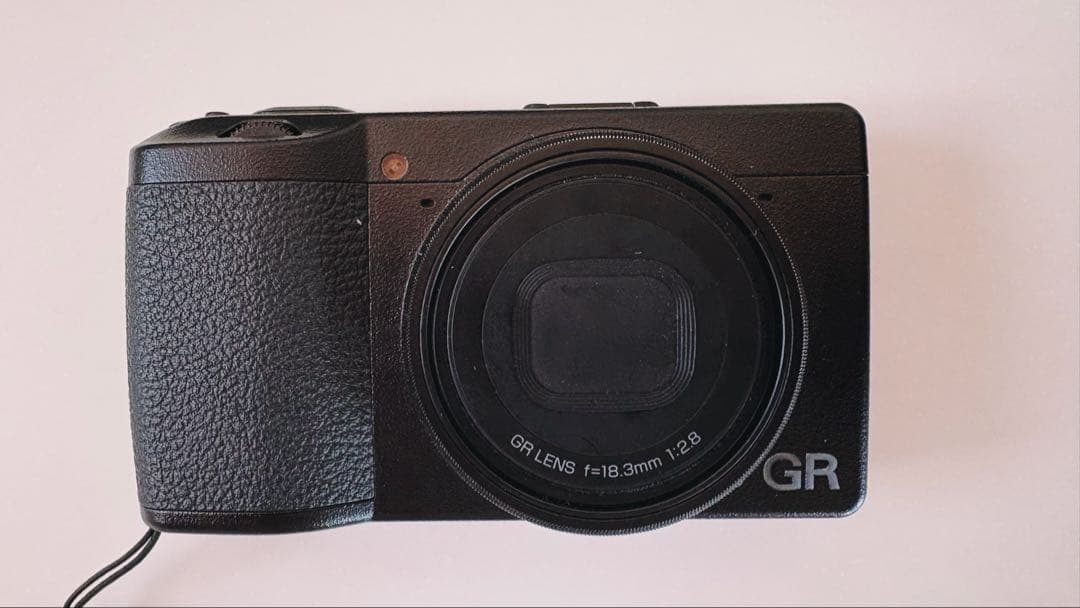 【シャッター数3116】【美品GR3】RICOH GR III ストラップ付き