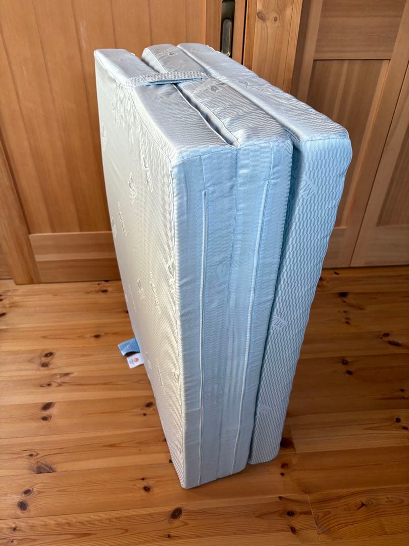 昭和西川折りたたみ式ムアツマットレス　シングル