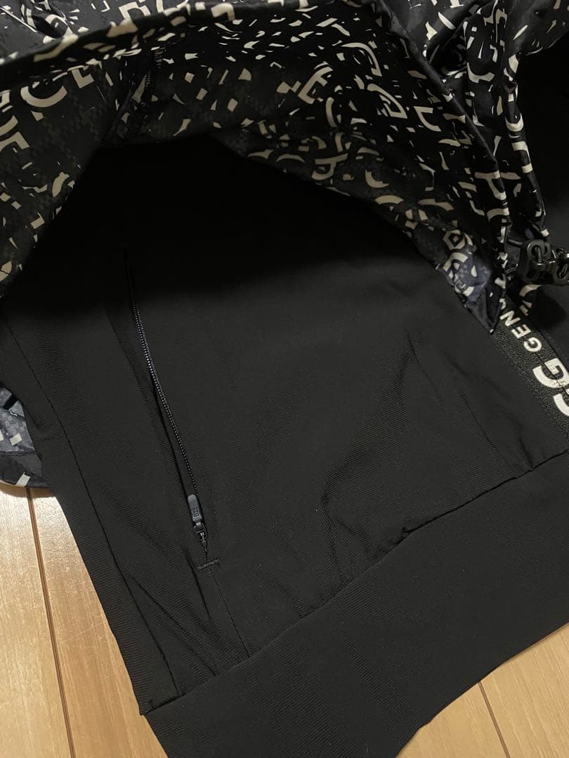 PGG ロゴプリント セットアップ