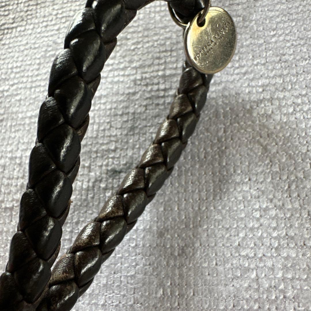 Bottega Veneta ブラックレザー キーホルダー