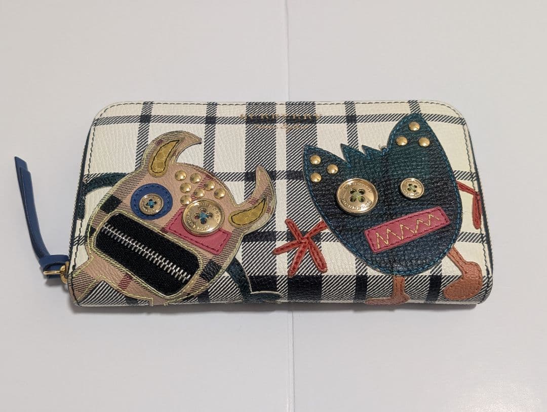 BURBERRY バーバリー 長財布 ラウンドファスナー 刺繍 チェック