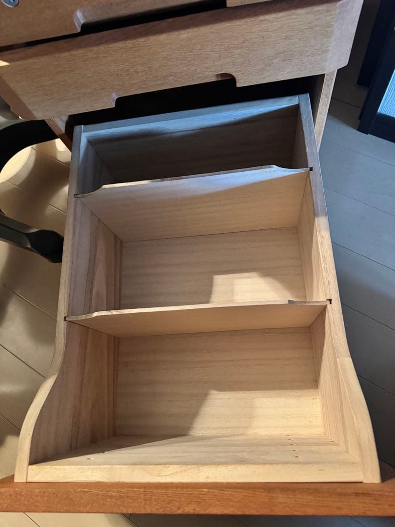 【週末限定値下】マルニ木工　天然木　学習机　デスク　①机本体　宮城発