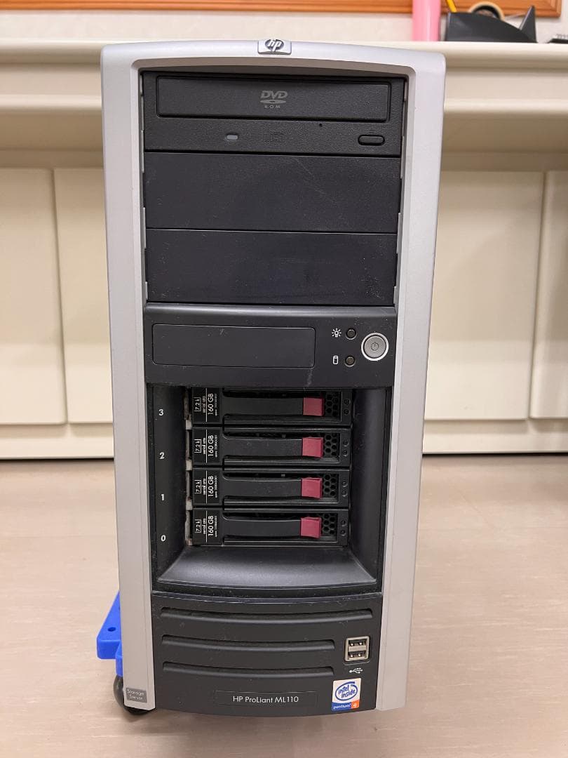 HP ProLiant ML110 Storage Server 作動確認済