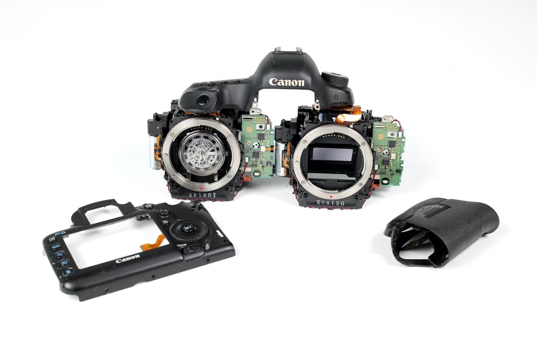 ハンドメイドカメラ型置時計、Canon EOS 5D mark3部品各種