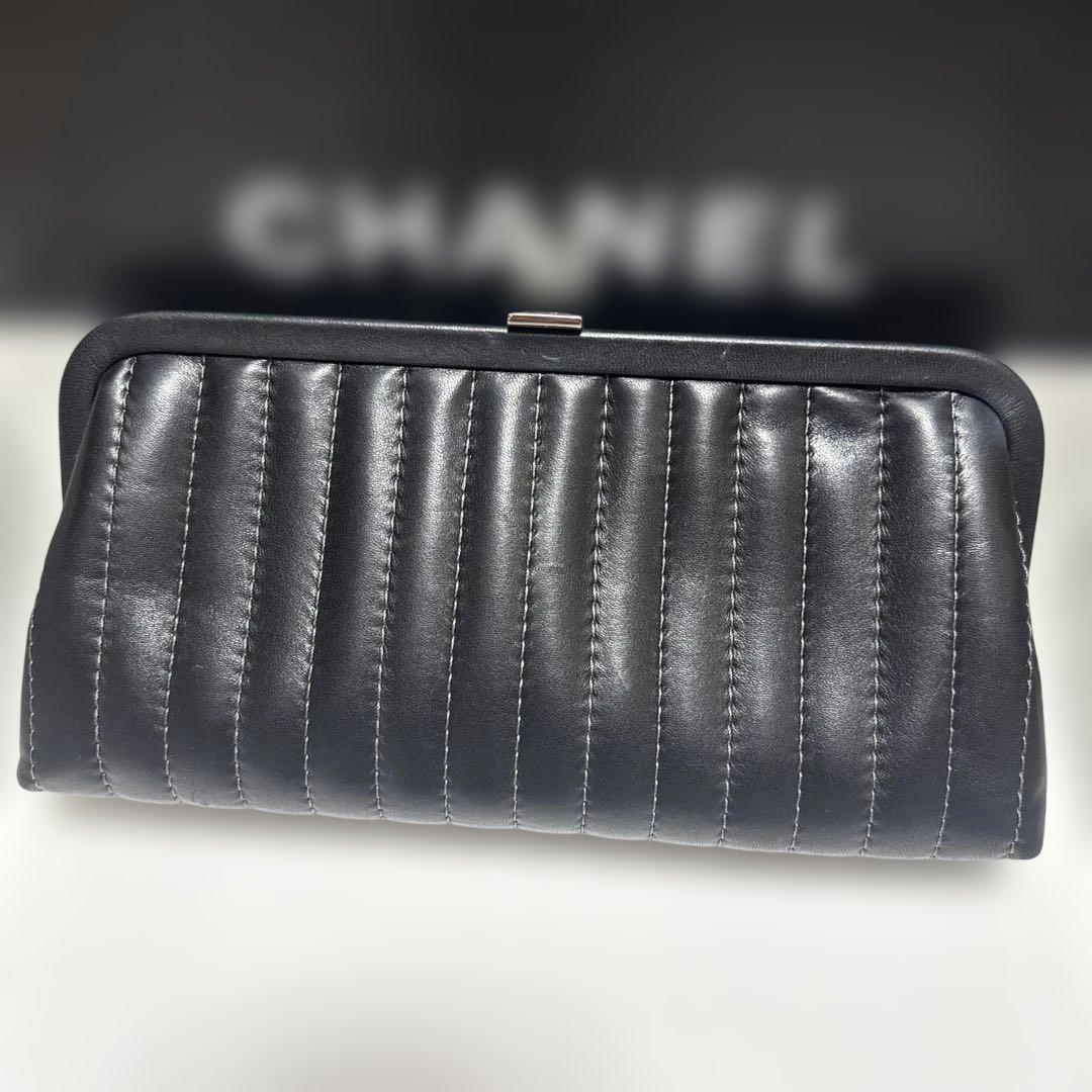 CHANEL ラムスキン マドモアゼル クラッチバッグ　美品