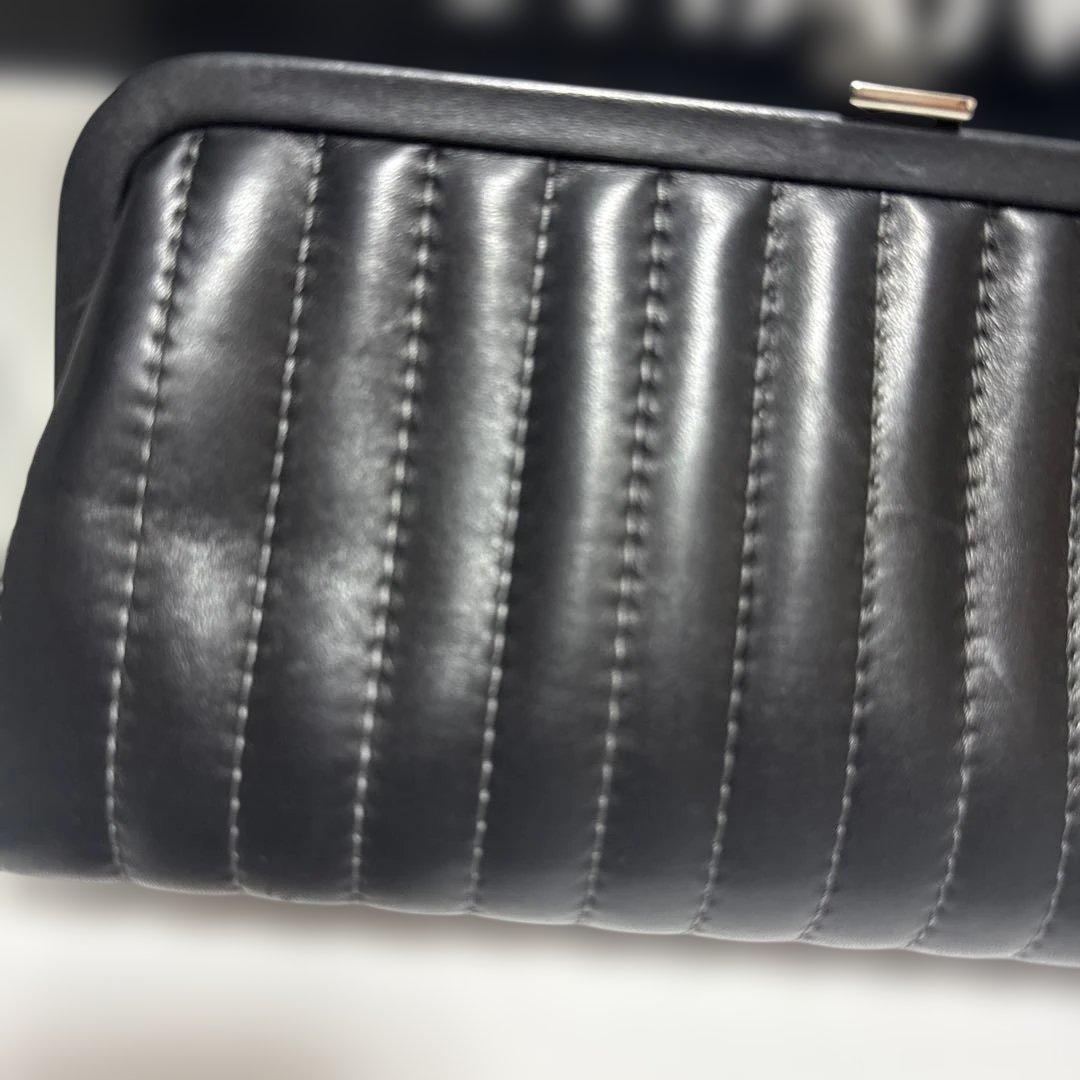 CHANEL ラムスキン マドモアゼル クラッチバッグ　美品