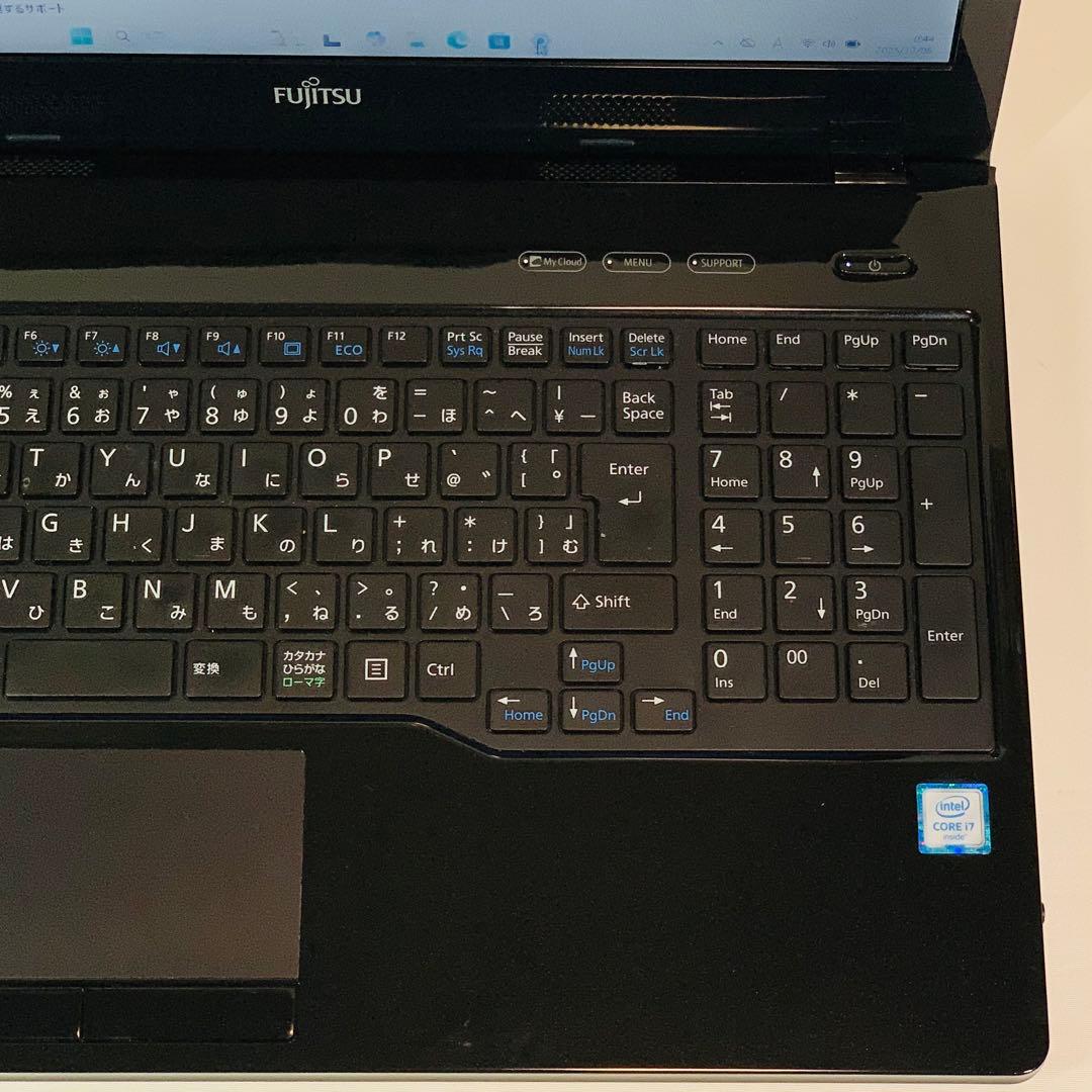 Core i7✨SSD1TB✨16GB✨カメラ✨富士通✨オフィス✨ノートパソコン