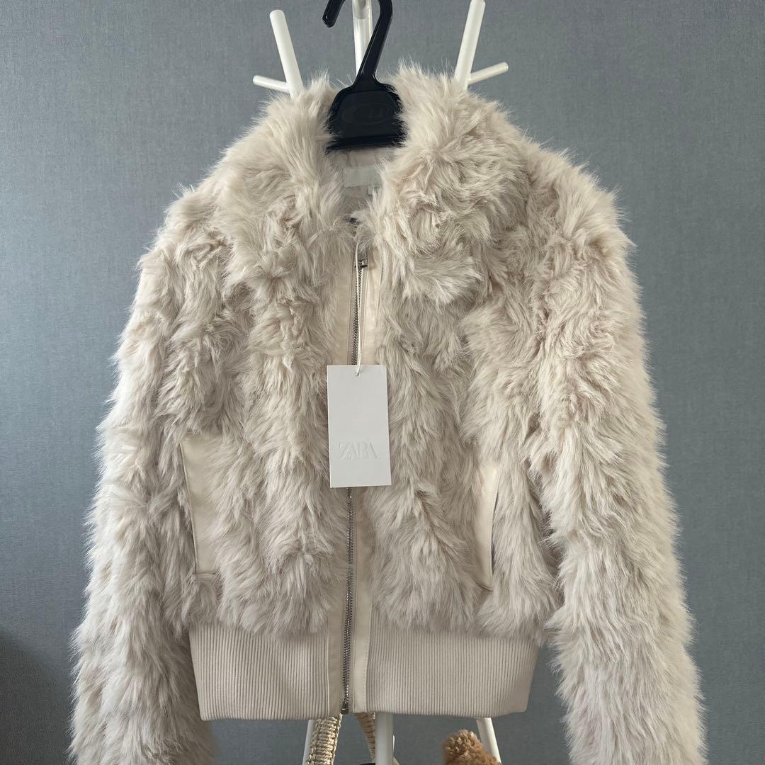 ZARA フェイクファーボンバージャケット　S 新品未使用