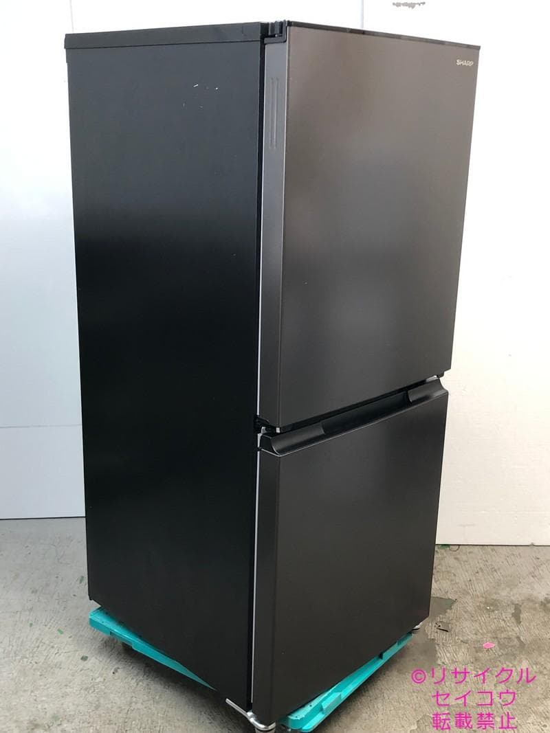 【中古】シャープ冷蔵庫 152L 2022年式2509231653