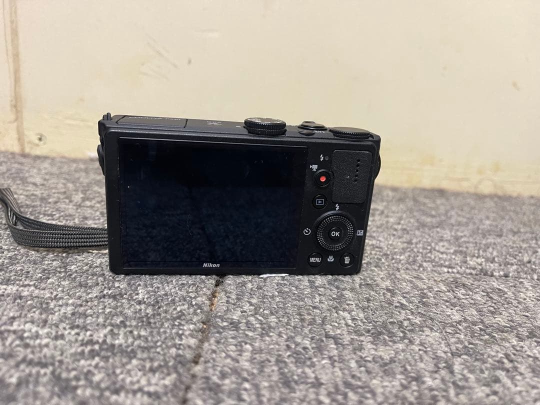 その他 Nikon COOLPIX P330