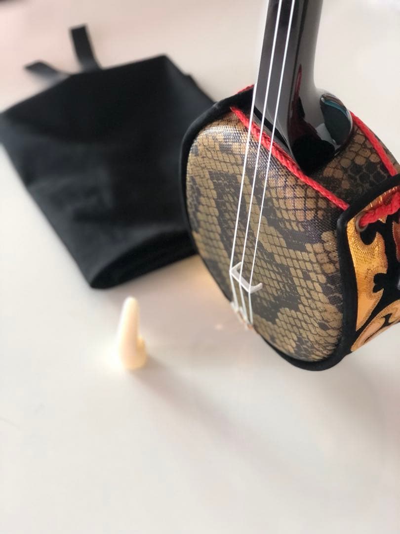 新品　ミニ三線　チューナー付き