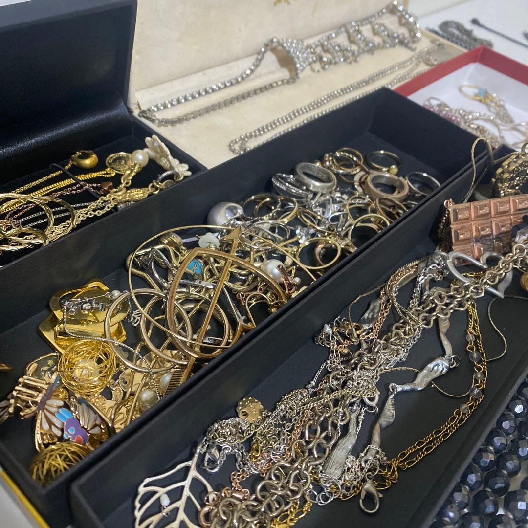 アクセサリー　まとめ売り　遺品整理　ブランド　刻印　ジュエリー　金　925 銀