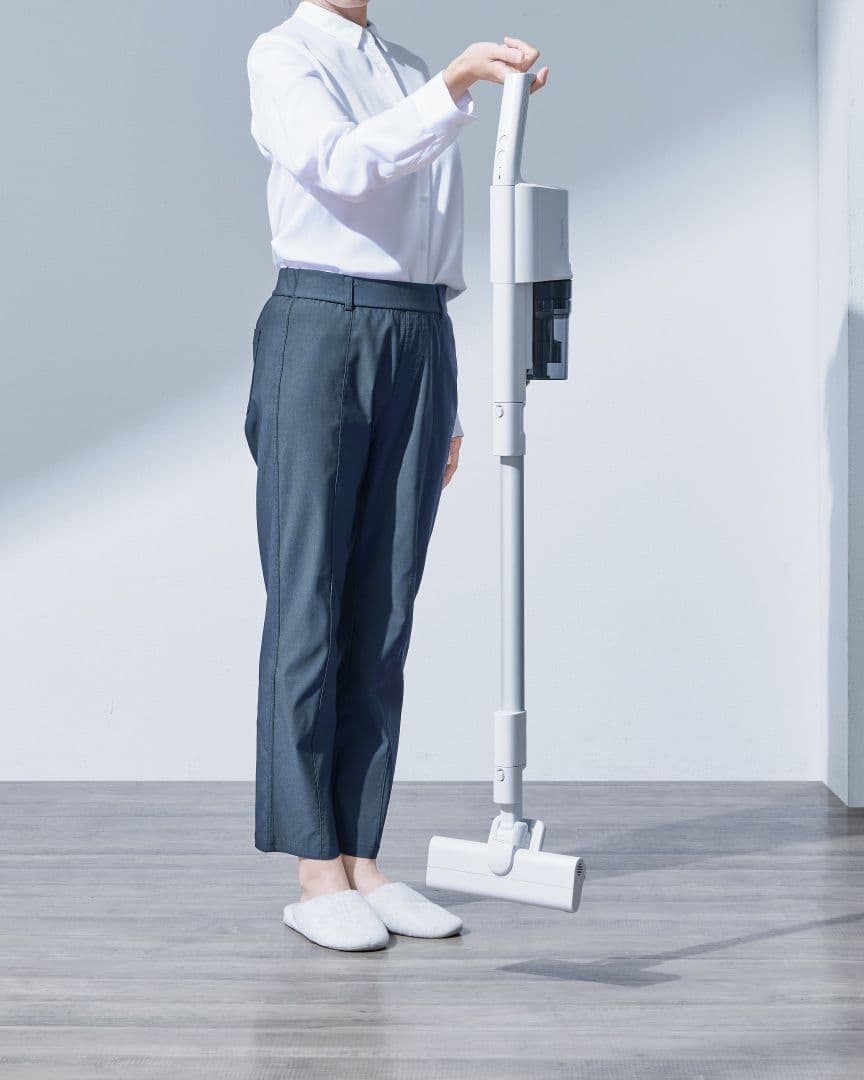 パナソニック スティックコードレス掃除機 MC-SB34J-C 軽量サイクロン