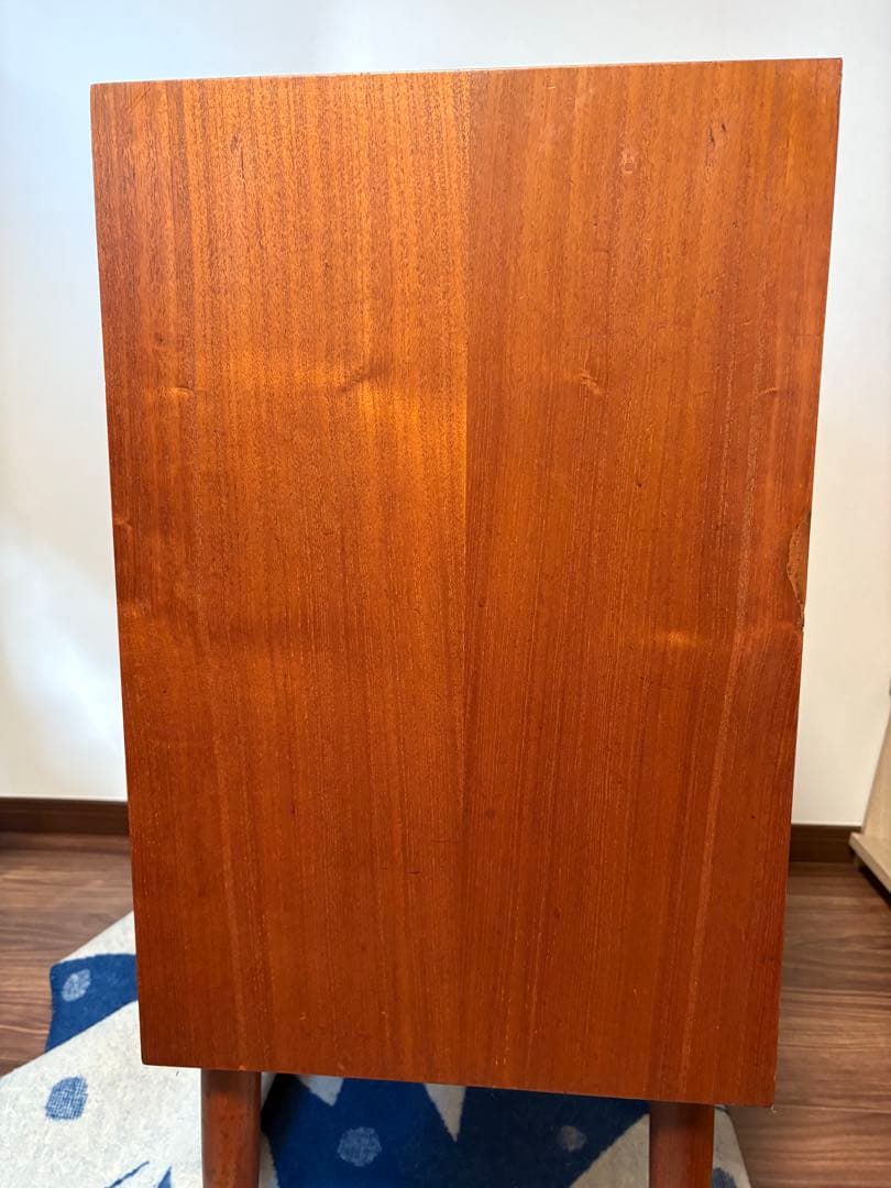 北欧ヴィンテージ チーク 4段チェスト　デンマーク