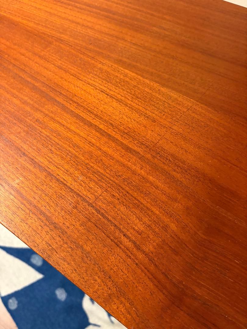 北欧ヴィンテージ チーク 4段チェスト　デンマーク