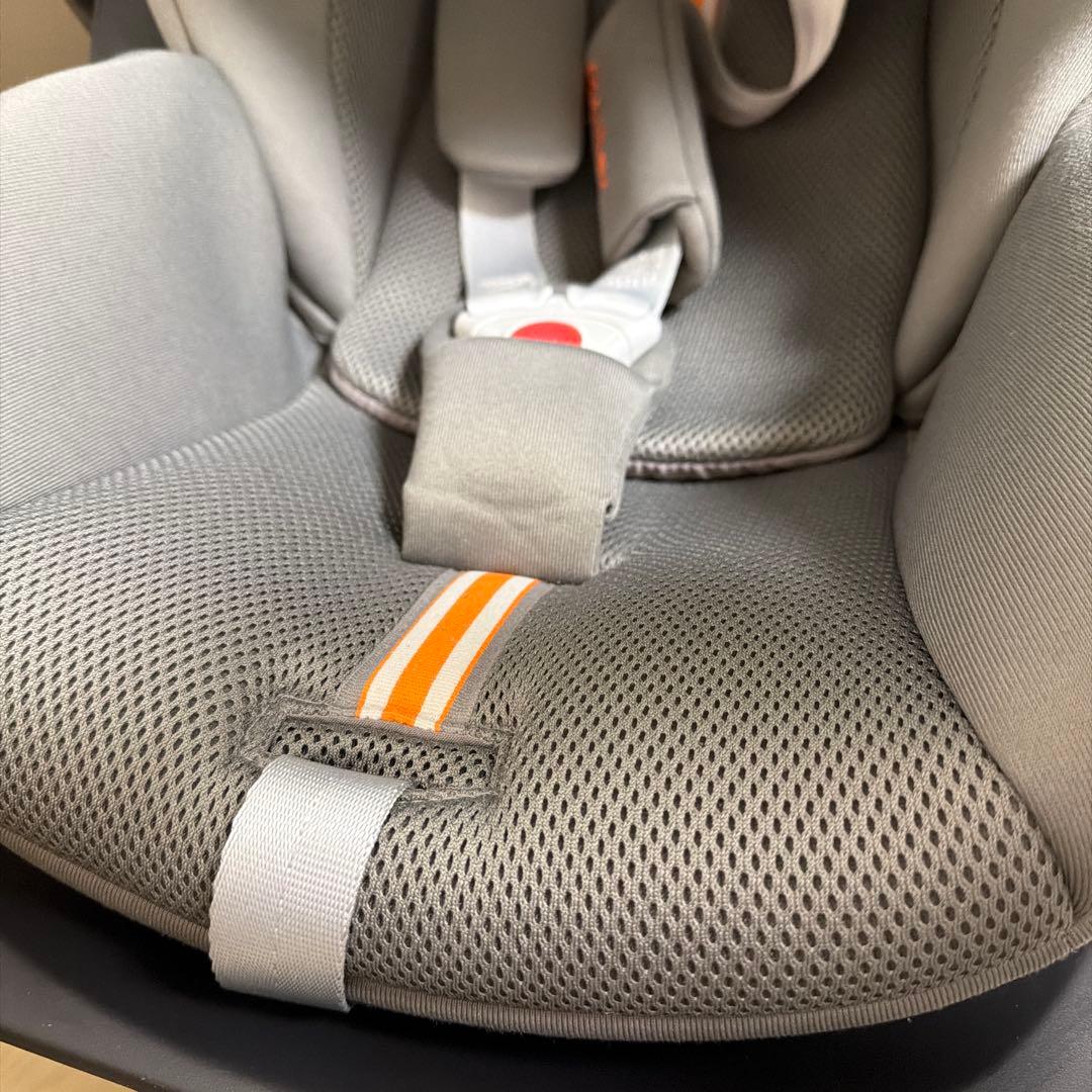 Cybex チャイルドシート グレー