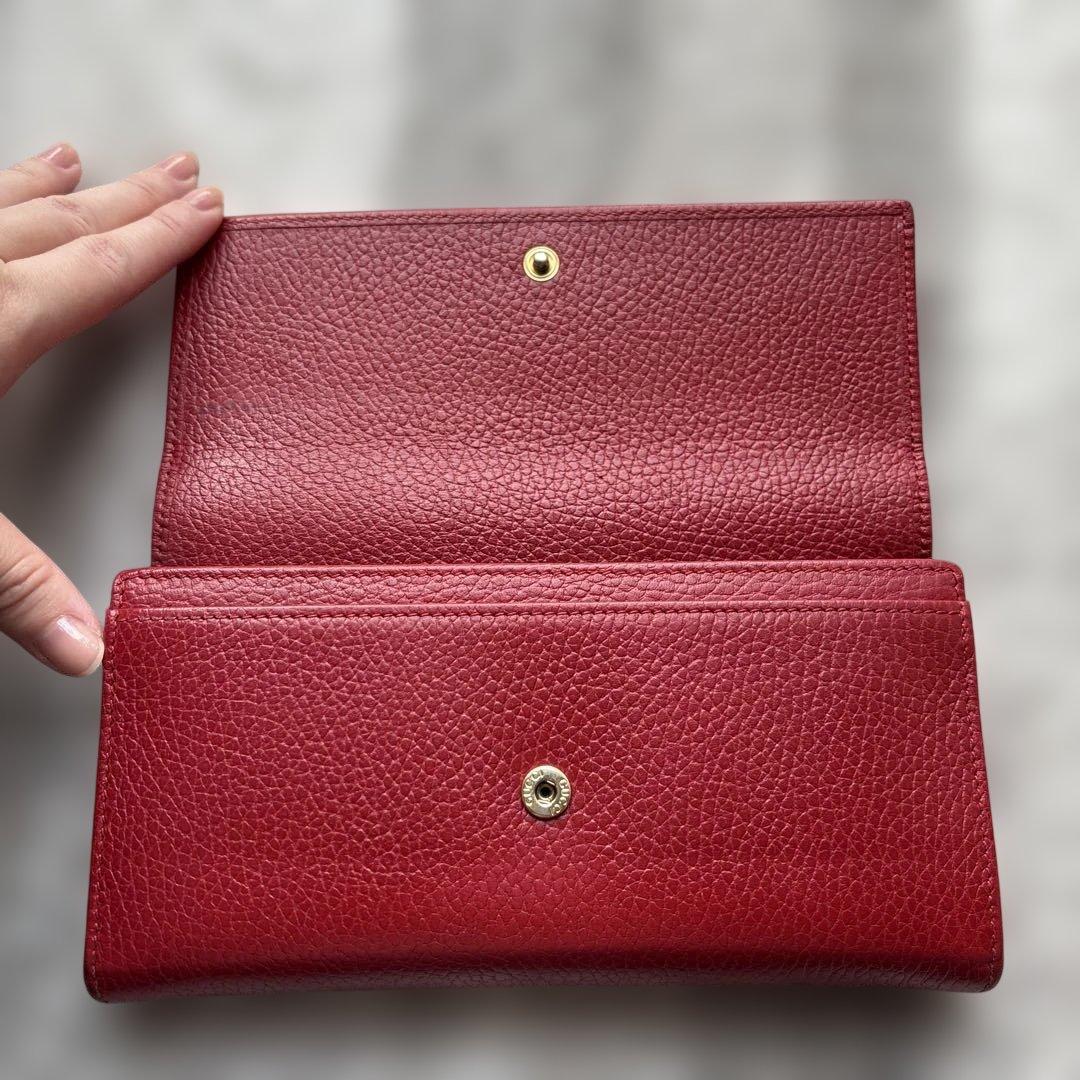 GUCCI レッド 長財布 GGロゴ付き