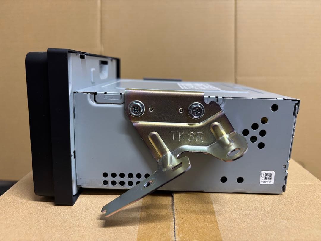 ダイハツ純正 6.8インチディスプレイオーディオハイゼットトラック 新車外し