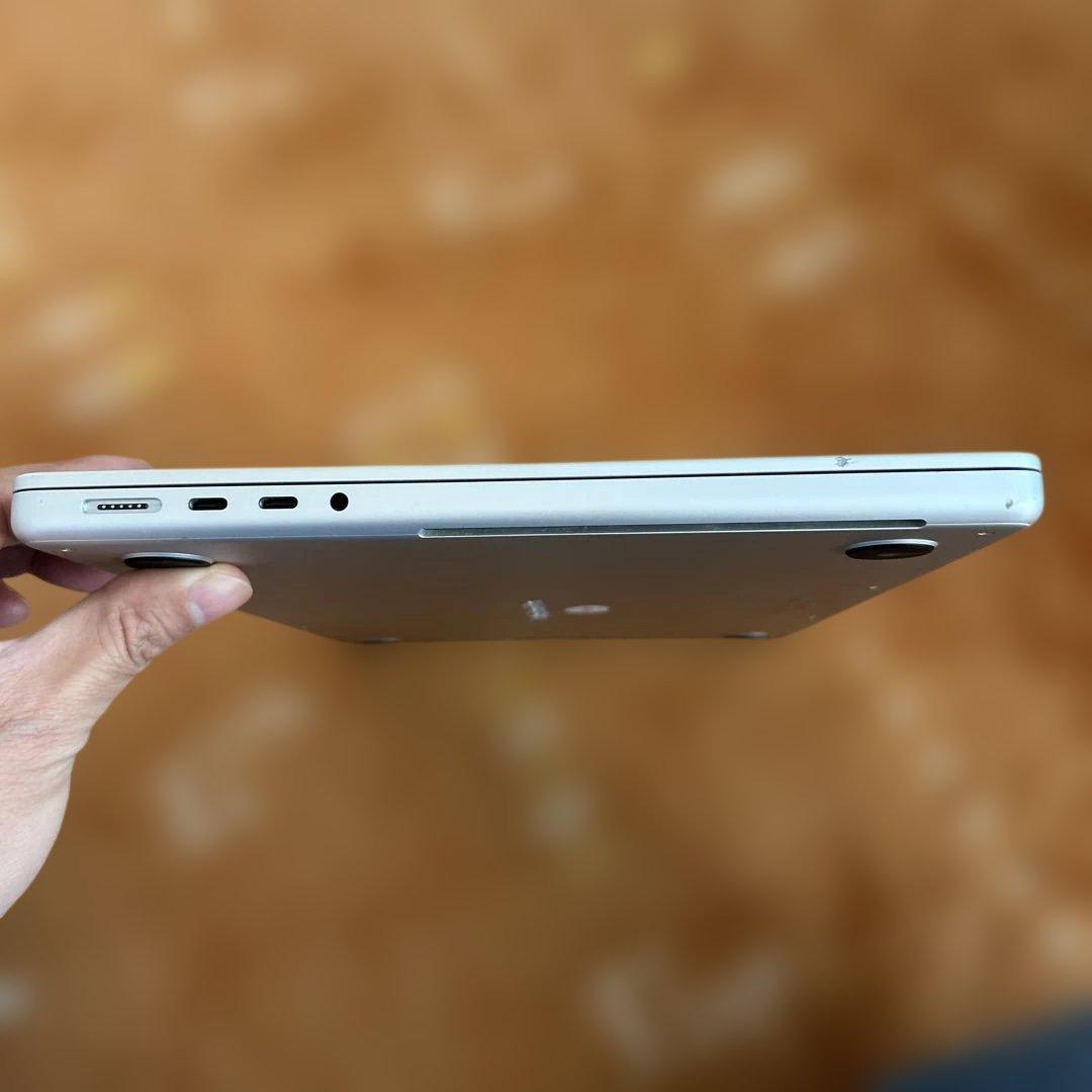 プレオッティ 　Pro 14㌅ M1 32GB 1TB 16core