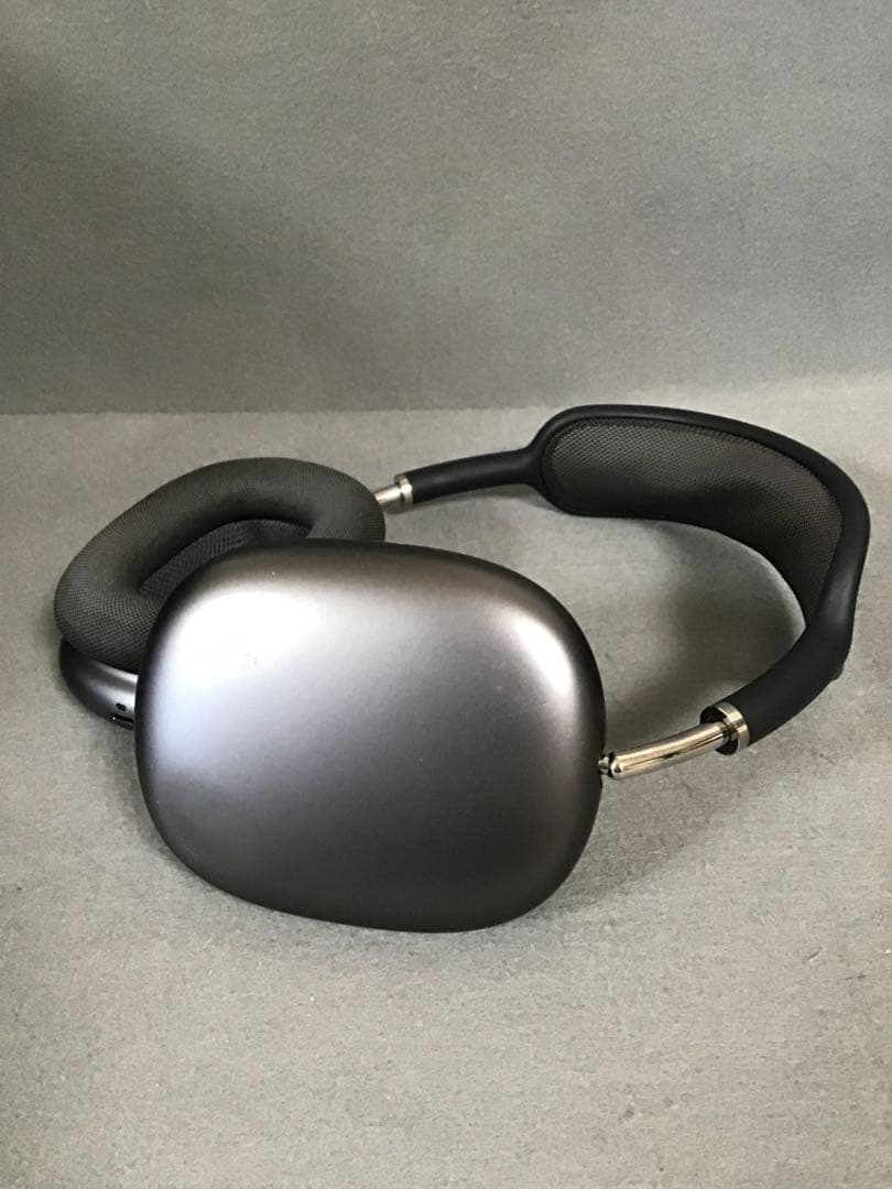 美品　AirPods Max ブルートゥースヘッドホン ミッドナイト色