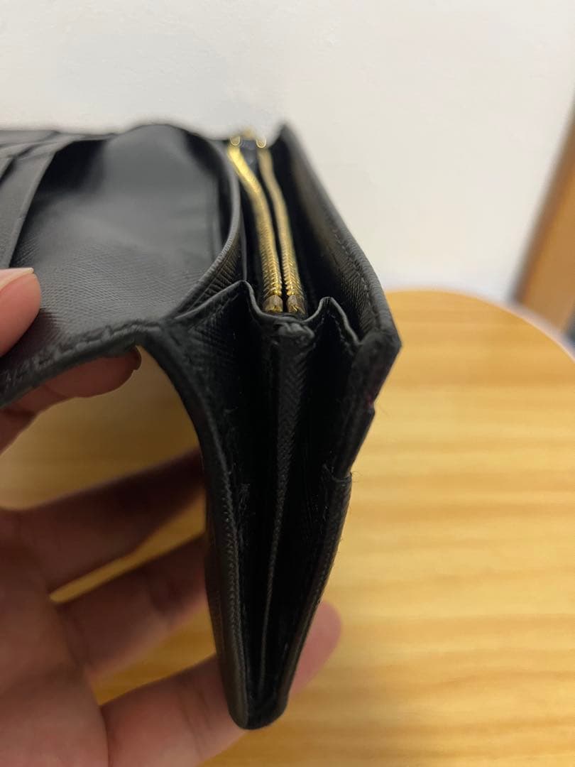 PRADA プラダ サフィアーノ メタル フラップ 長財布 ブラック