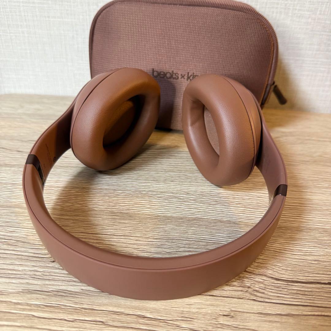 【新品未使用】Beats Studio Pro x Kim Kardashian