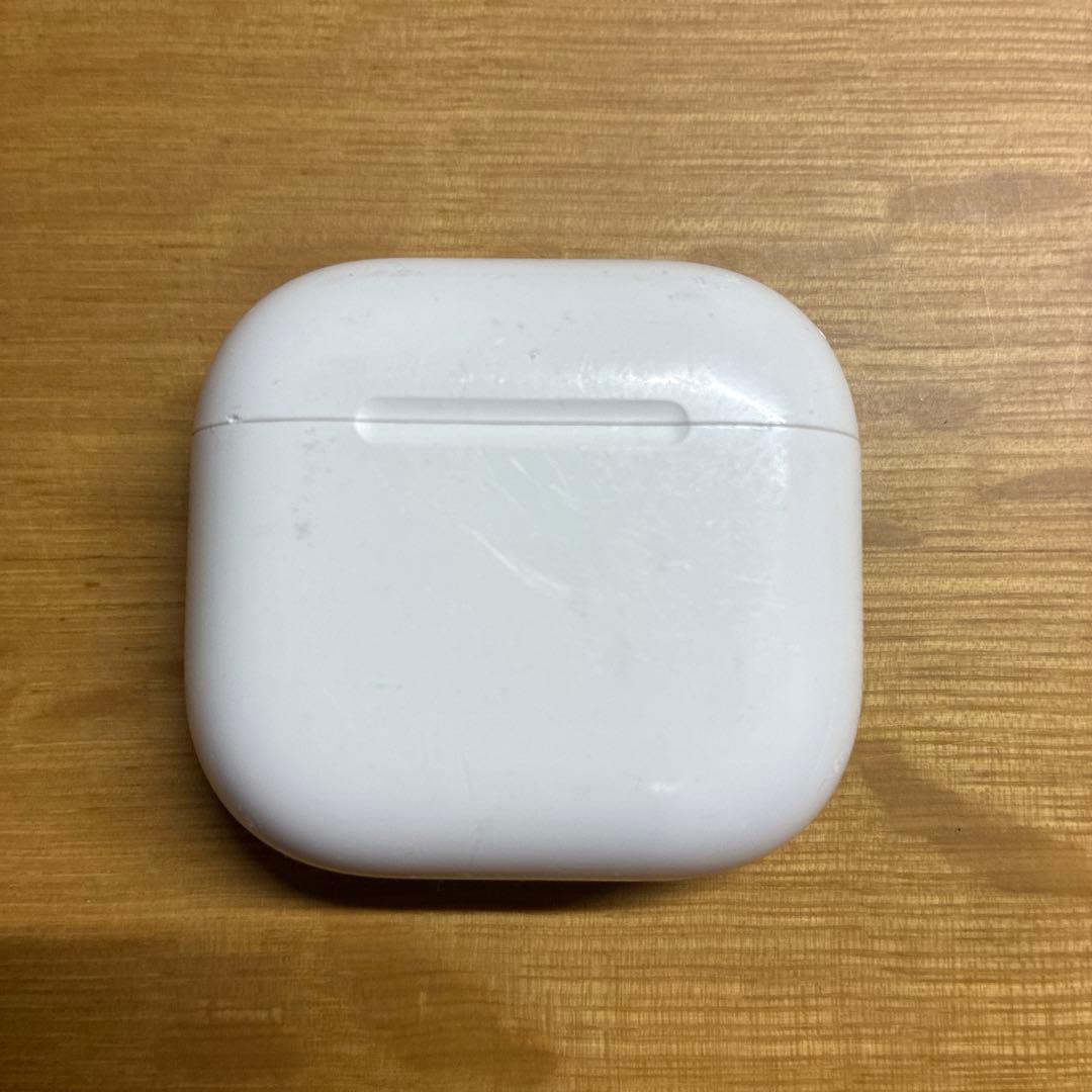 AirPods 4 （標準モデル）