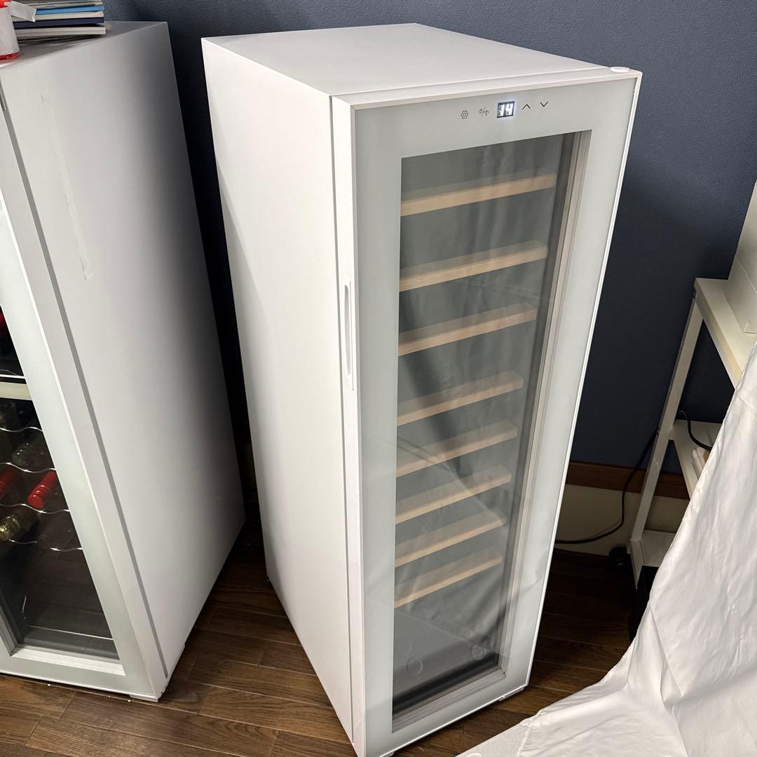 新品　ワインセラー ホワイト 37本入り