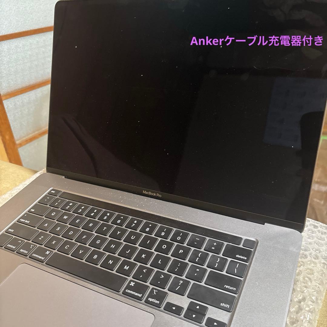 macbook pro 2019 16インチ　16GB 1TB