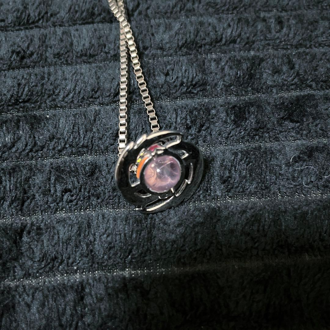 Vivienne Westwood Shooting Star オーブネックレス