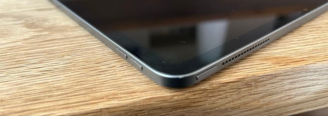 iPad Pro 12.9インチ 第4世代Wi-Fi 128GBスペースグレー