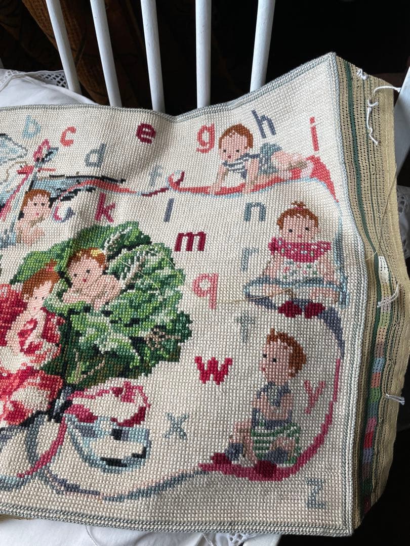 アメリアンティーク　サンプラー　アルファベット　刺繍　プチポアン　レア