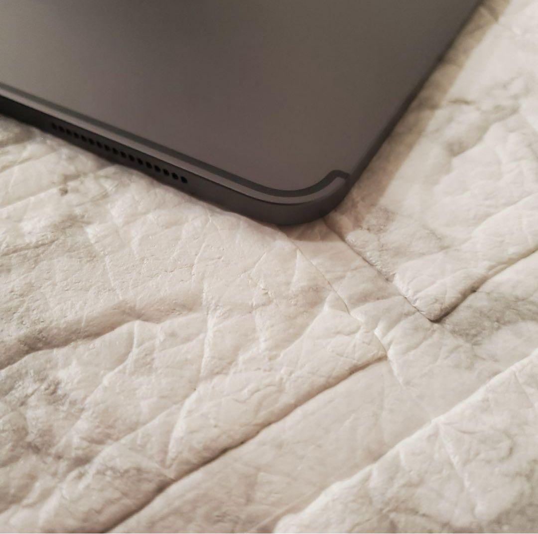 iPad Pro 12.9インチ 4世代 128GB SIMフリー