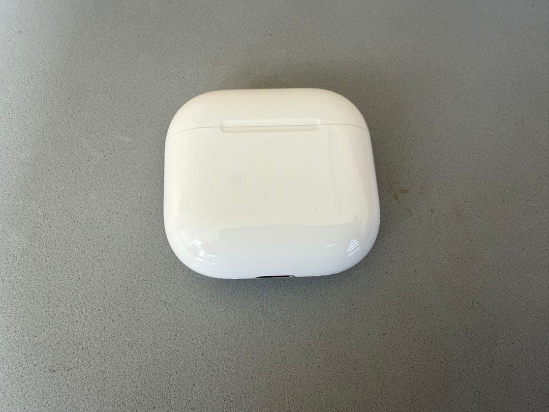 AirPods 4 本体 ANC ノイズキャンセリング