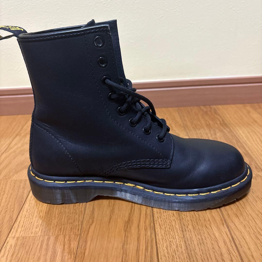 【美品】ドクターマーチン　8ホールブーツ