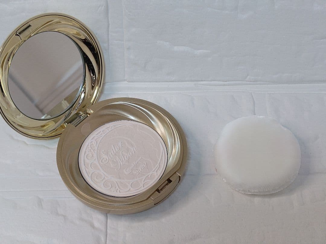 ミラクルロマンスシャイニングムーンパウダー2020 LimitedEdition