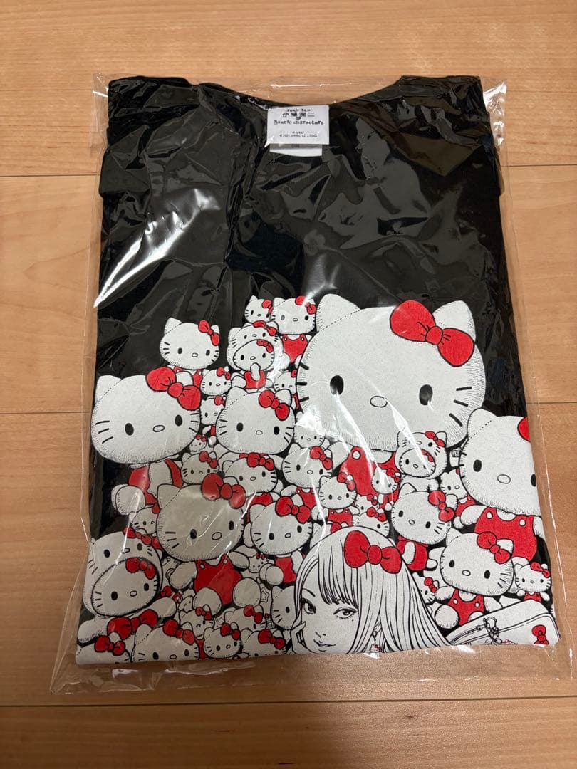 伊藤潤二 サンリオ ロングTシャツM ギャル富江 ハローキティ