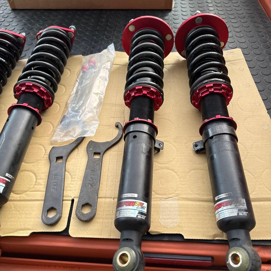 ２１０クラウン他　車高調　BLITZ 値下げしました！ バネレート載せました。