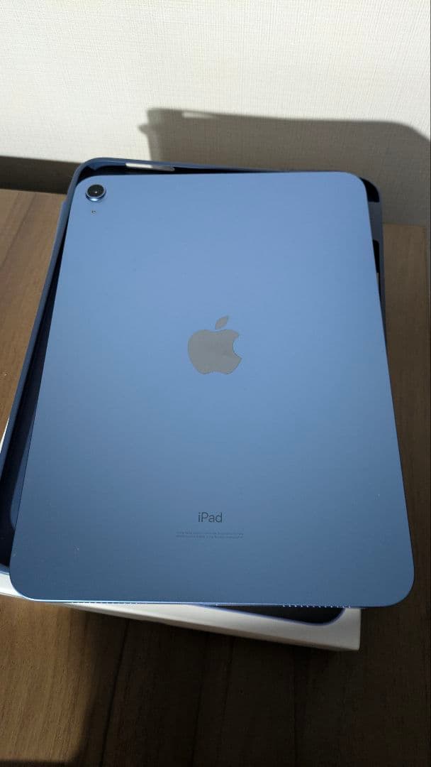 iPad(第10世代)　Wi-Fiモデル　64GB　ブルー