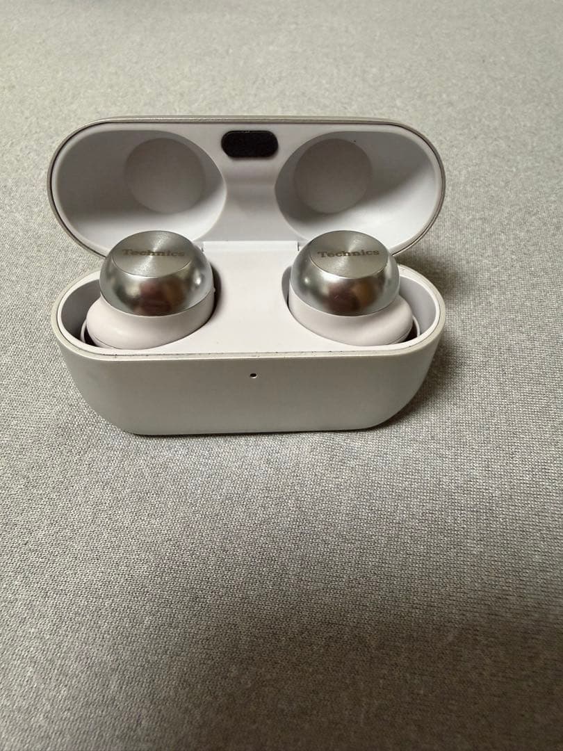 イヤホン Technics EAH-AZ100