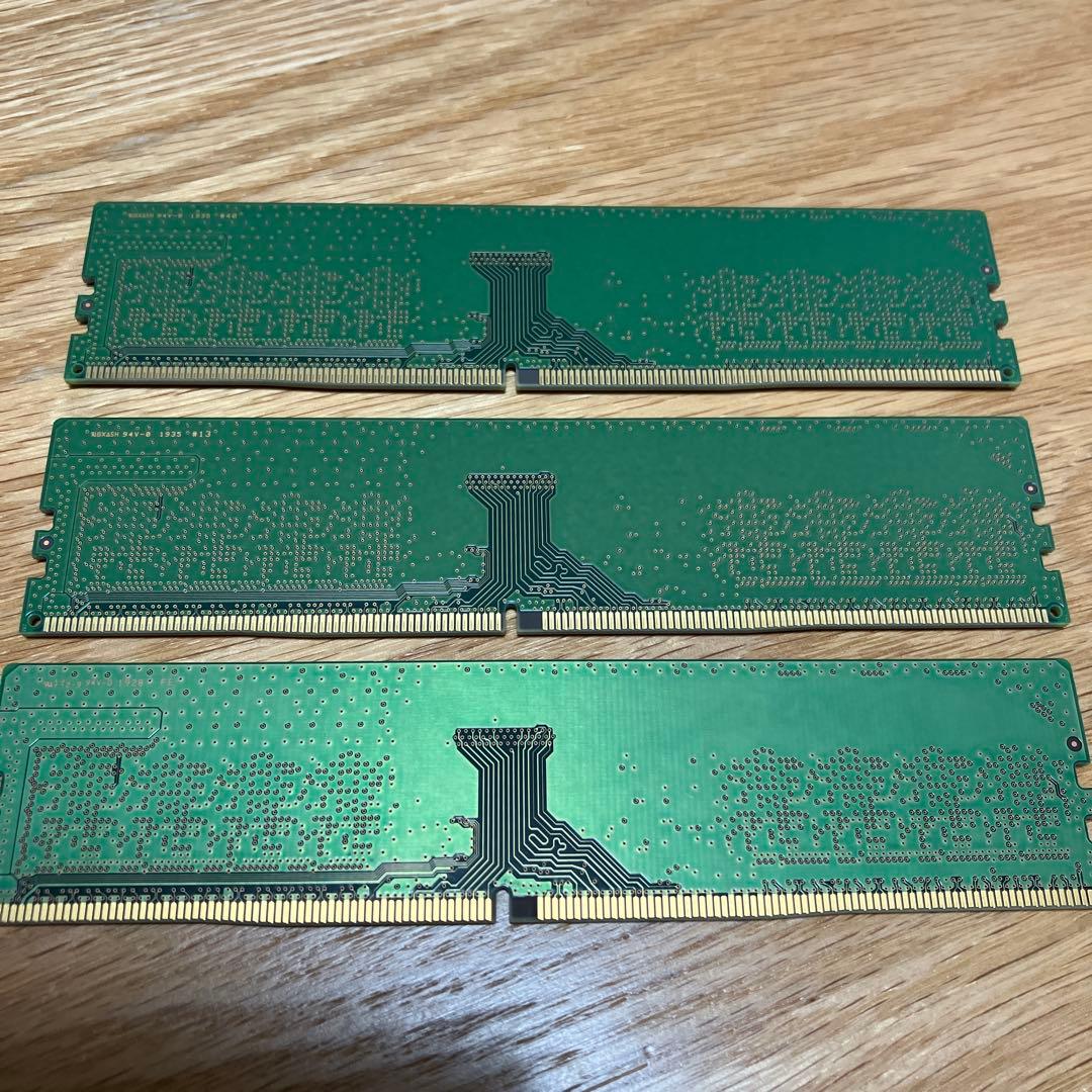 8GB✖️3枚　デスクトップPC用　PC4-2666V-UA2-11