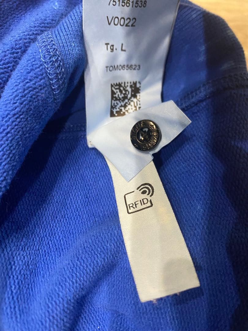 ストーンアイランドトレーナー