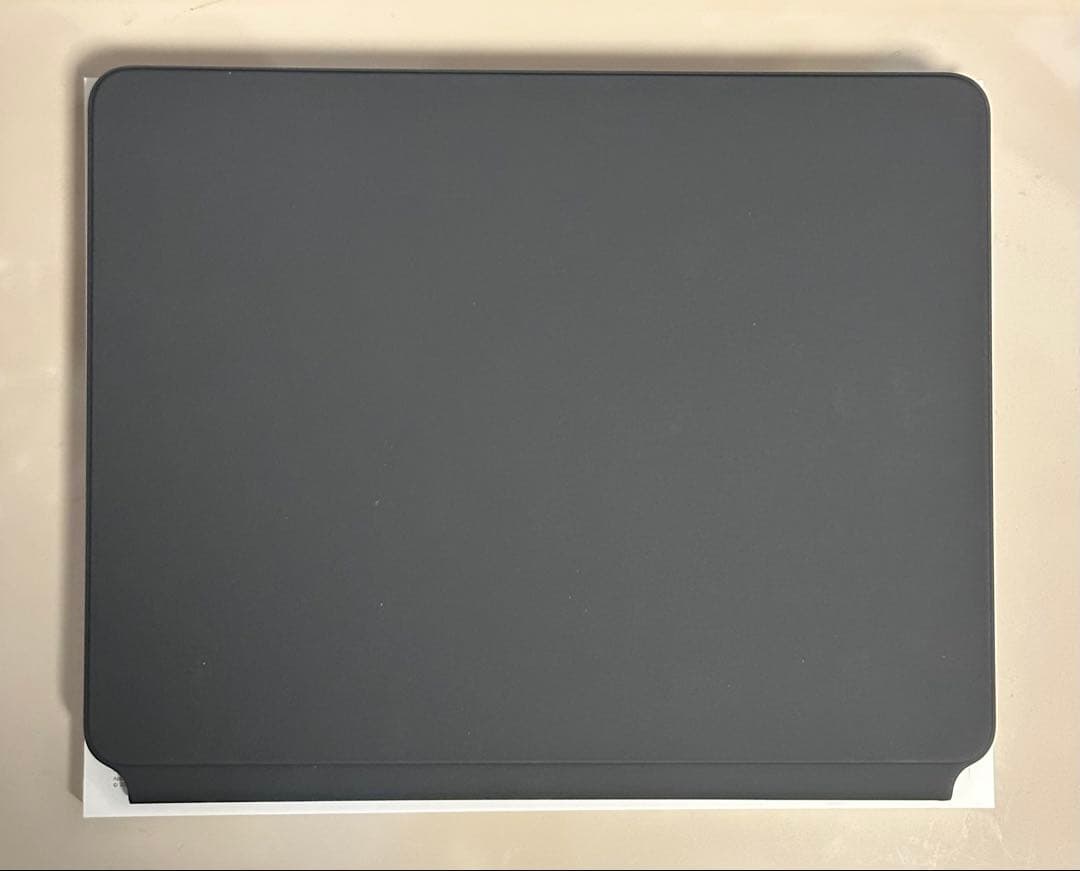 美品★Magic Keyboard 12.9 iPad Pro、13インチAir