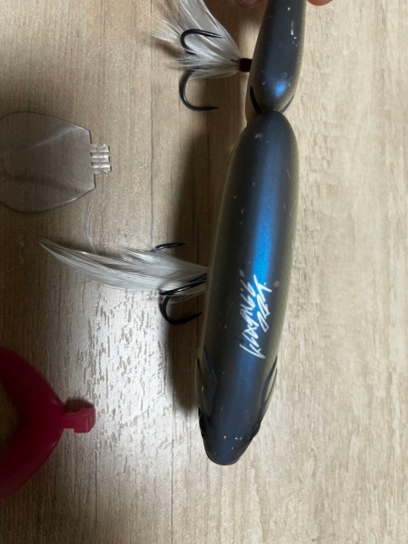 タイニークラッシュ、スペクター