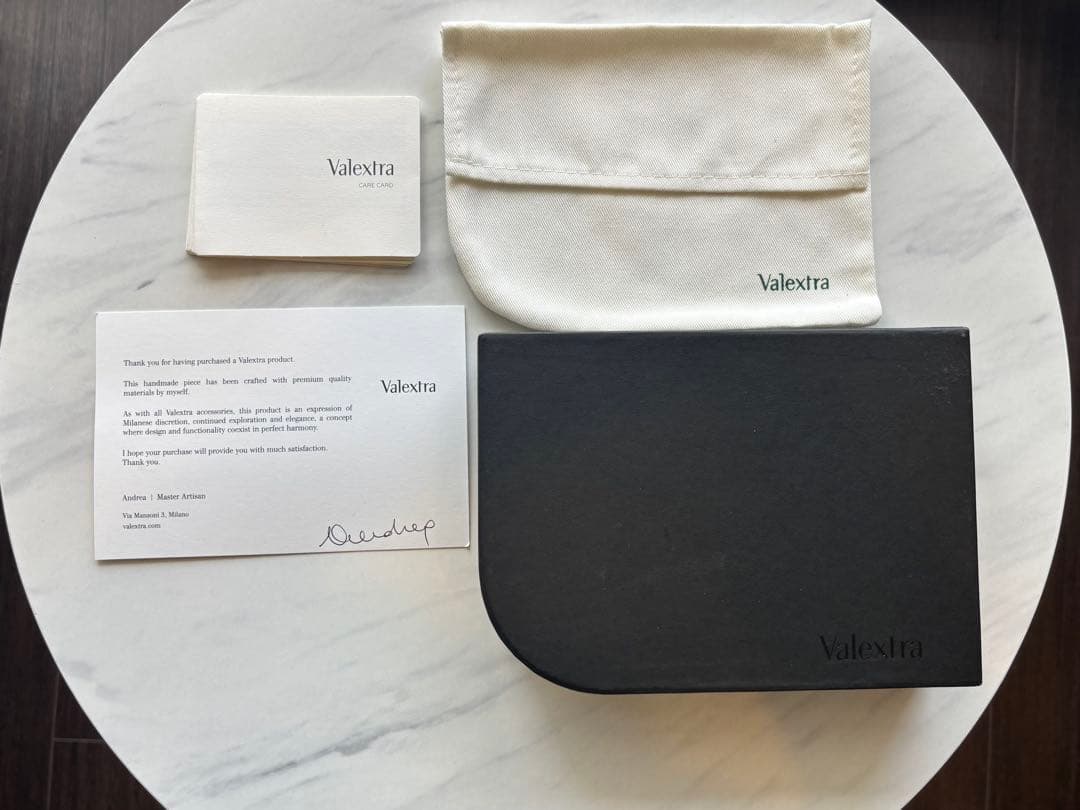 Valextra 黒 カードケース